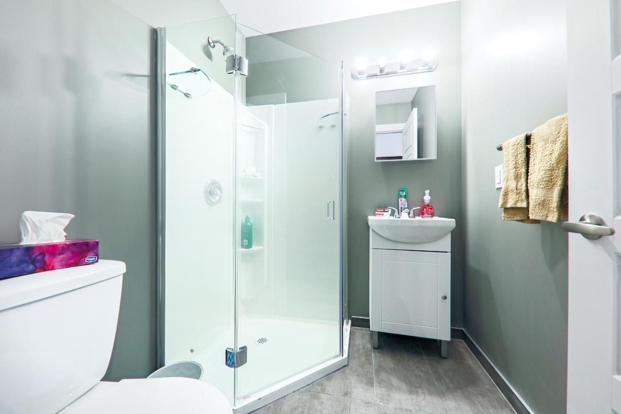 Homa Homestay Hotel By Olympic Stadium Montreal Auberge-Hostel 외부 사진