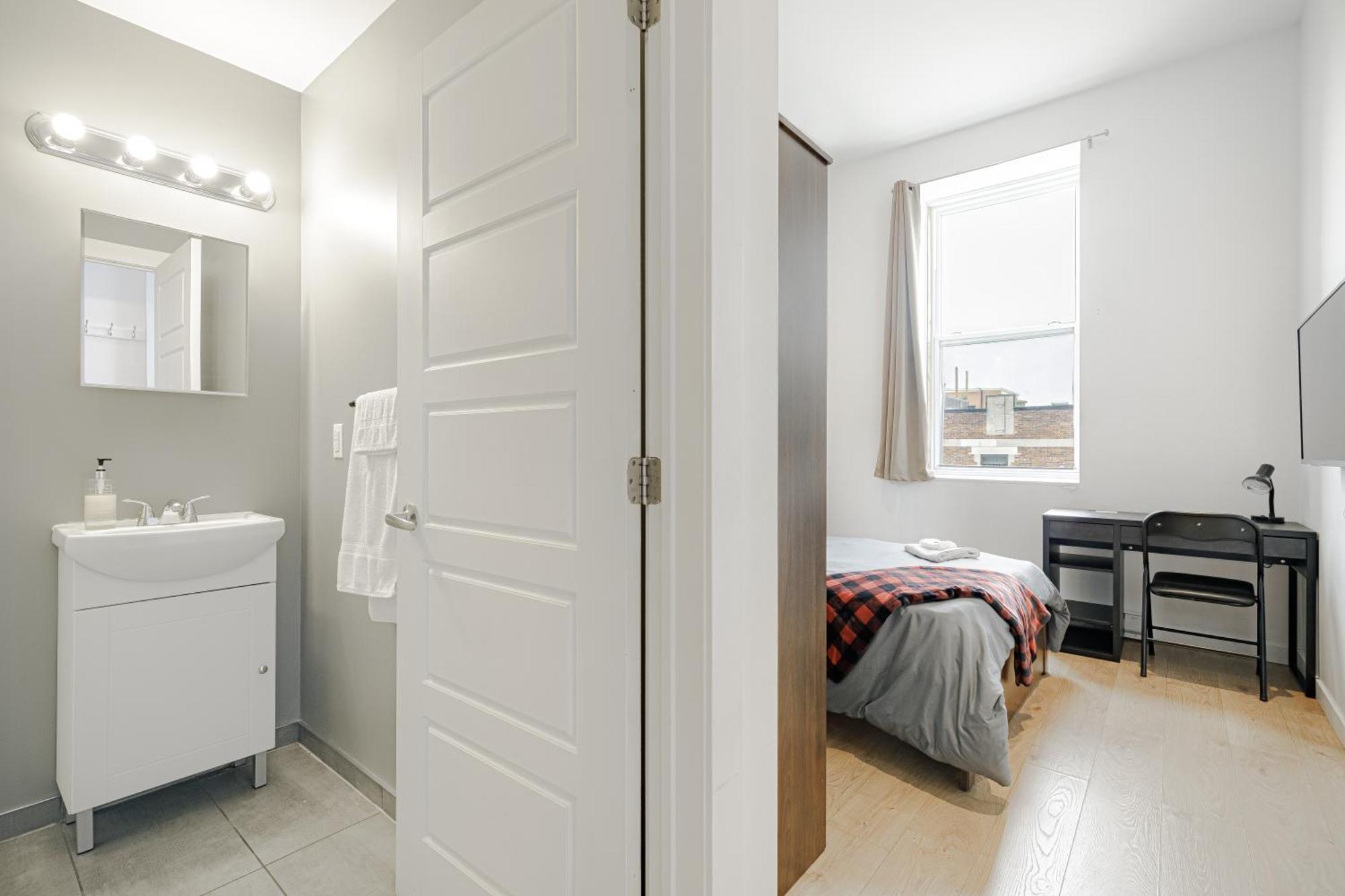 Homa Homestay Hotel By Olympic Stadium Montreal Auberge-Hostel 외부 사진